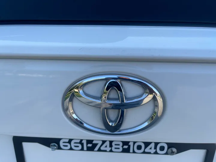 BLACK, 2020 TOYOTA RAV4 Image 21