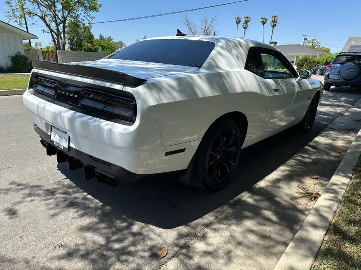 N / A, 2016 DODGE CHALLENGER Image 8