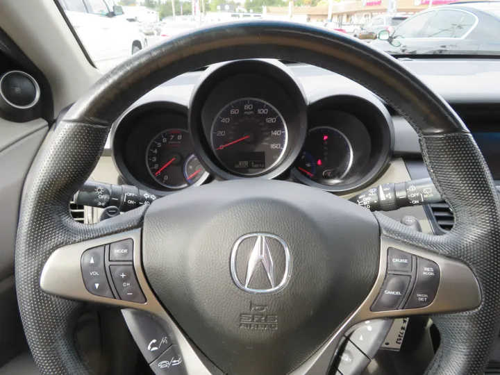 BURGUNDY, 2011 ACURA RDX Image 18