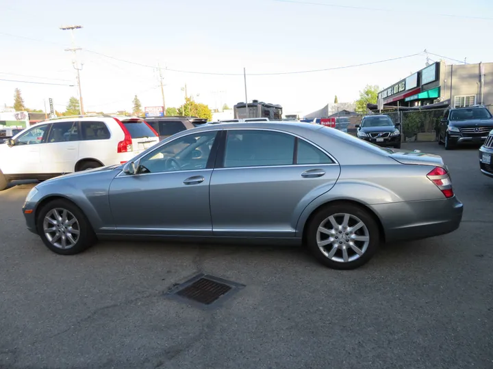SILVER, 2007 MERCEDES-BENZ S-CLASS Image 9