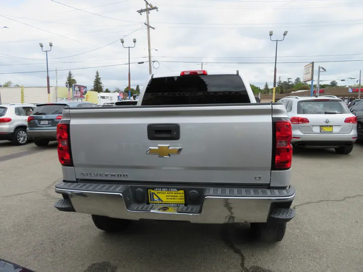 SILVER, 2015 CHEVROLET SILVERADO 1500 CREW CAB Image 6