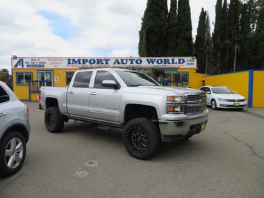 SILVER, 2015 CHEVROLET SILVERADO 1500 CREW CAB Image 