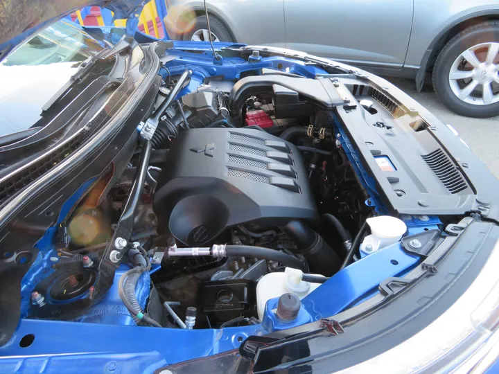 BLUE, 2022 MITSUBISHI ECLIPSE CROSS Image 44