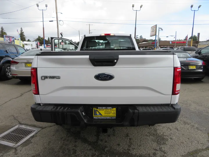 WHITE, 2016 FORD F150 REGULAR CAB Image 7