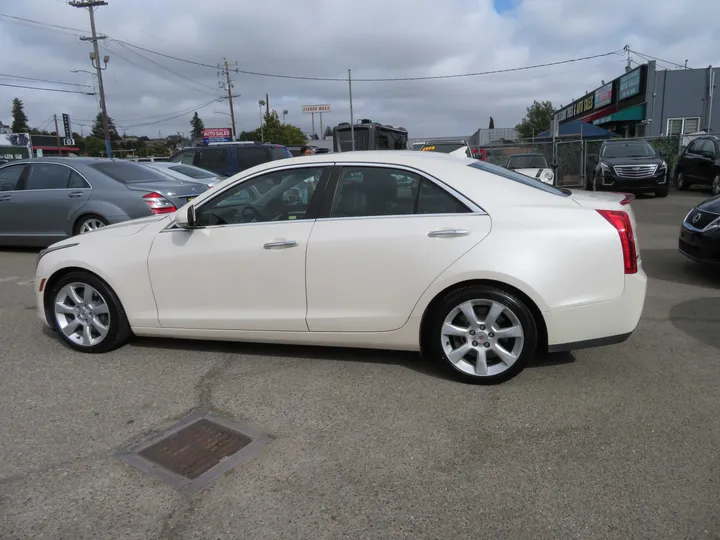 P.WHITE, 2013 CADILLAC ATS Image 9