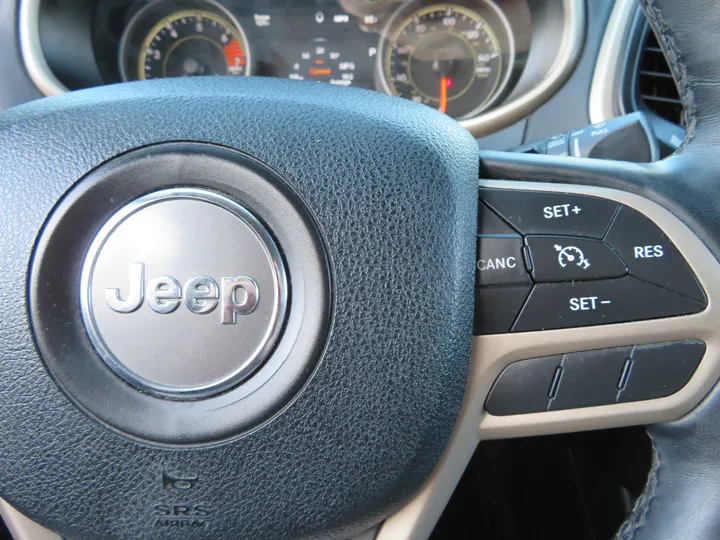 CHARCOAL GRAY, 2017 JEEP CHEROKEE Image 28