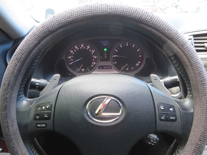 BLACK, 2006 LEXUS IS Image 18