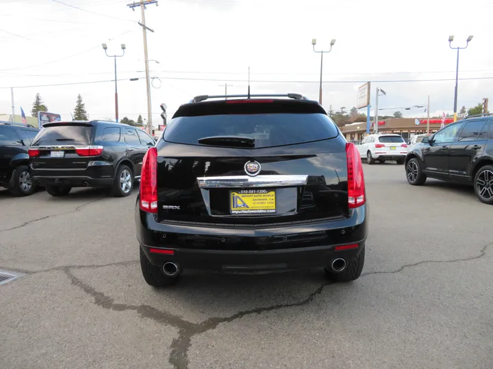 BLACK, 2010 CADILLAC SRX Image 6