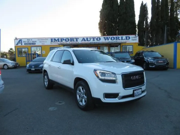 PEARL WHITE, 2015 GMC ACADIA Image 1