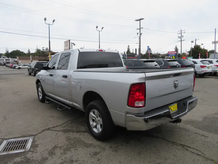 SILVER, 2017 RAM 1500 CREW CAB 4X4 Image 7