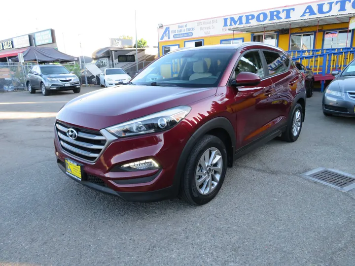 MAROON, 2016 HYUNDAI TUCSON Image 3