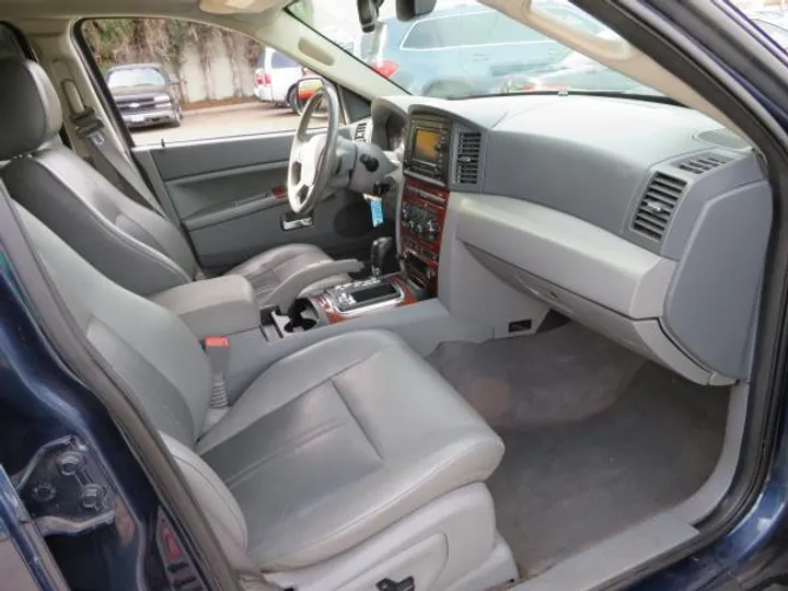 MIDNIGHT BLUE, 2006 JEEP GRAND CHEROKEE Image 12