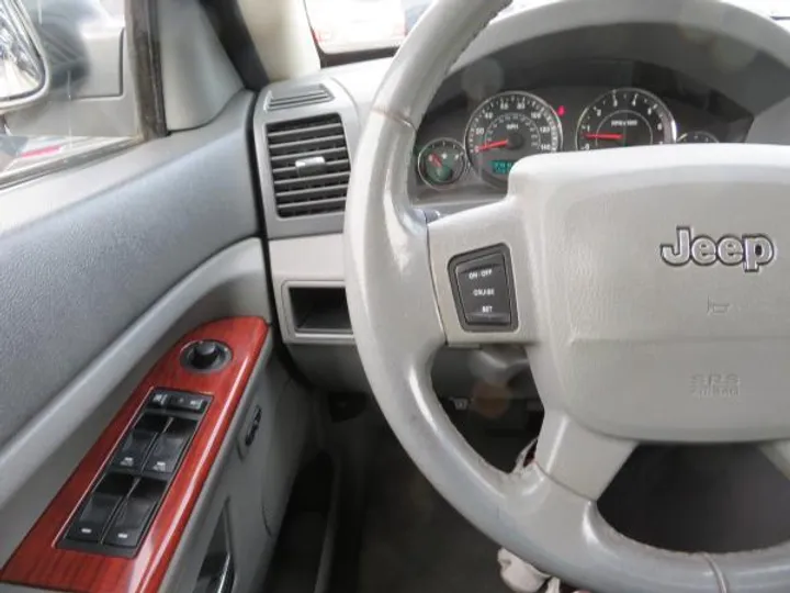 MIDNIGHT BLUE, 2006 JEEP GRAND CHEROKEE Image 16