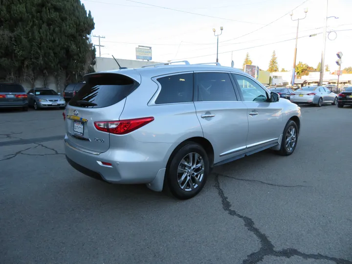 SILVER, 2015 INFINITI QX60 Image 5