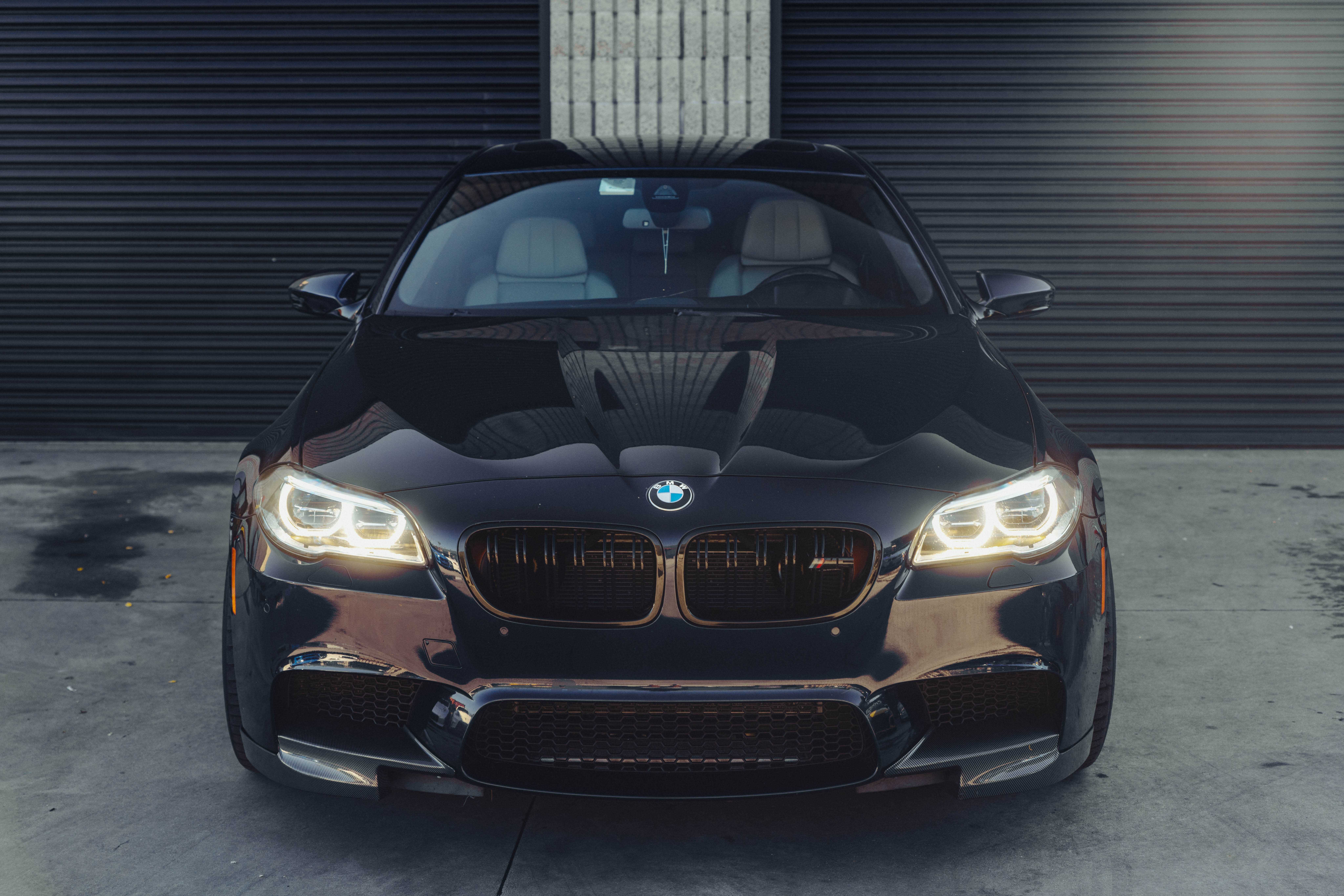 2016 BMW M5 Image 3