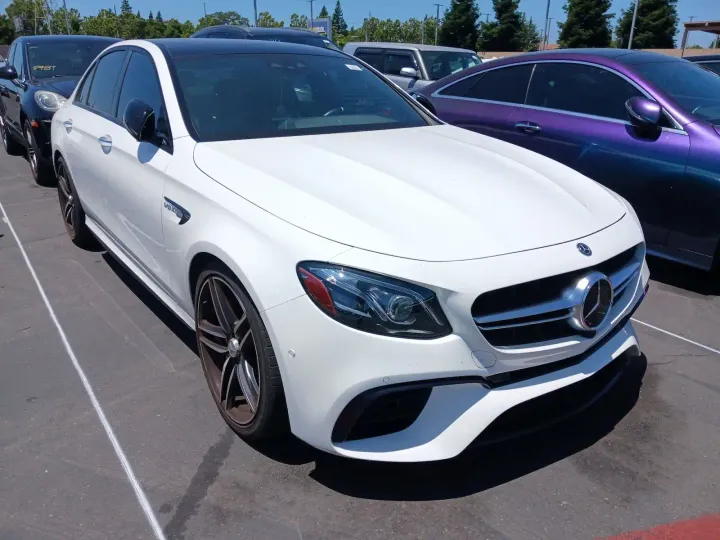 2019 MERCEDES-BENZ MERCEDES-AMG E-CLASS Image 2