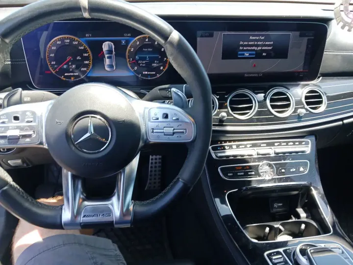 2019 MERCEDES-BENZ MERCEDES-AMG E-CLASS Image 4