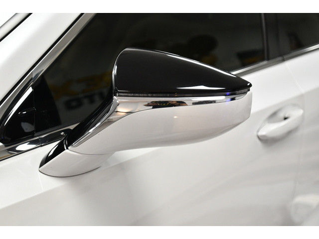 WHITE, 2019 LEXUS ES 350 Image 14