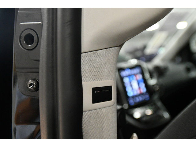 BLACK, 2017 MERCEDES-BENZ MINI-VAN Image 56