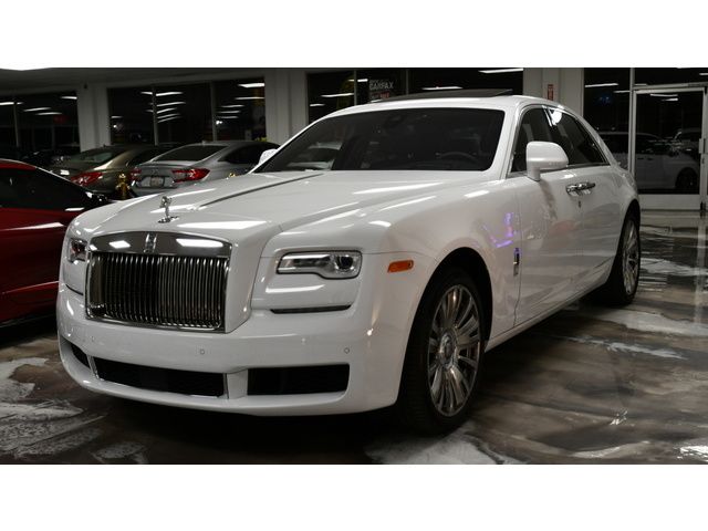 WHITE, 2020 ROLLS-ROYCE GHOST SERIES II Image 3
