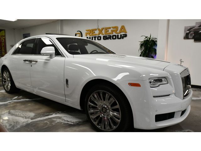 WHITE, 2020 ROLLS-ROYCE GHOST SERIES II Image 8