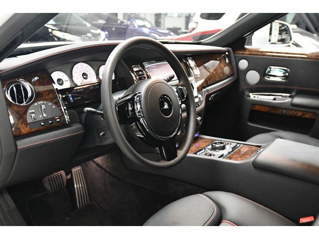 WHITE, 2020 ROLLS-ROYCE GHOST SERIES II Image 48