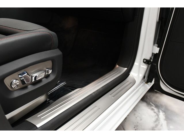 WHITE, 2020 ROLLS-ROYCE GHOST SERIES II Image 95