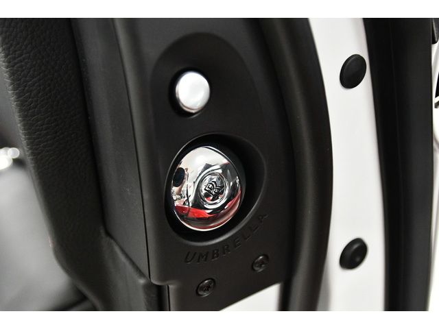 WHITE, 2020 ROLLS-ROYCE GHOST SERIES II Image 102