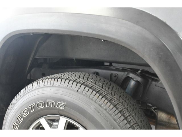 GRAY, 2019 TOYOTA TACOMA Image 23