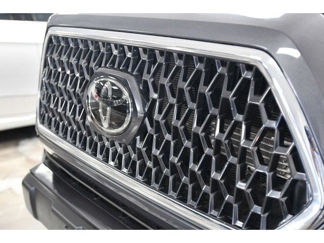 GRAY, 2019 TOYOTA TACOMA Image 26