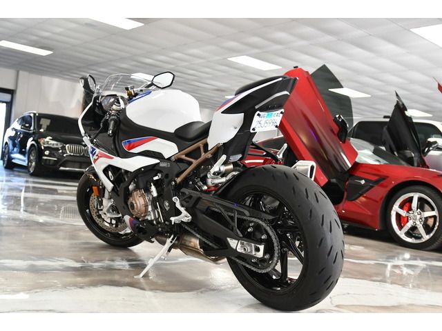 WHITE, 2021 BMW S1000RR Image 4
