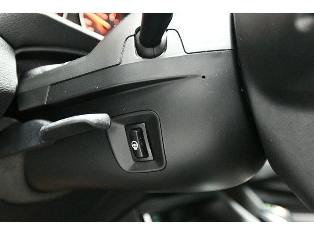 BLACK, 2016 BMW X1 Image 37