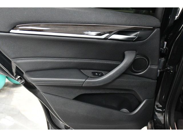BLACK, 2016 BMW X1 Image 43