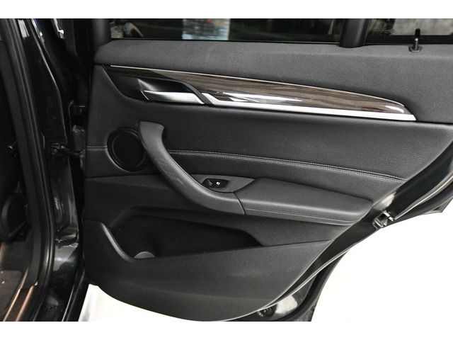 BLACK, 2016 BMW X1 Image 50