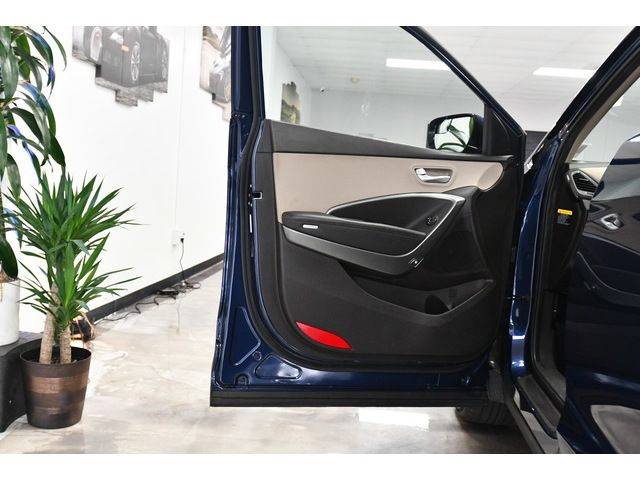 BLUE, 2018 HYUNDAI SANTA FE Image 10
