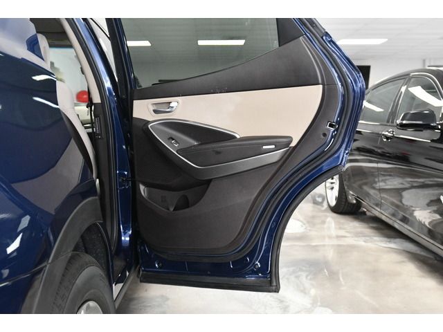 BLUE, 2018 HYUNDAI SANTA FE Image 15