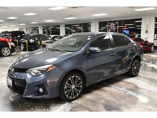 GRAY, 2016 TOYOTA COROLLA Image 8