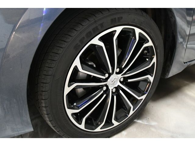 GRAY, 2016 TOYOTA COROLLA Image 21