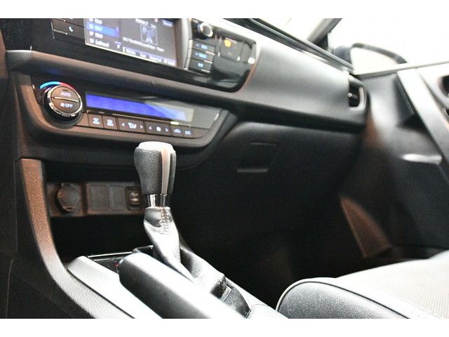 GRAY, 2016 TOYOTA COROLLA Image 43