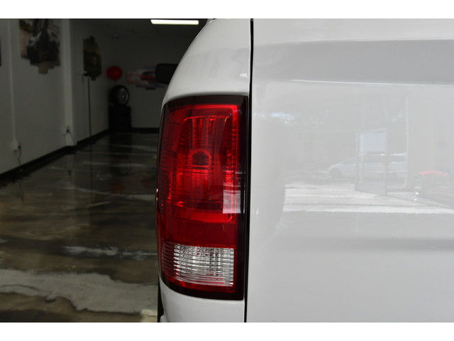 WHITE, 2016 RAM 1500 Image 9