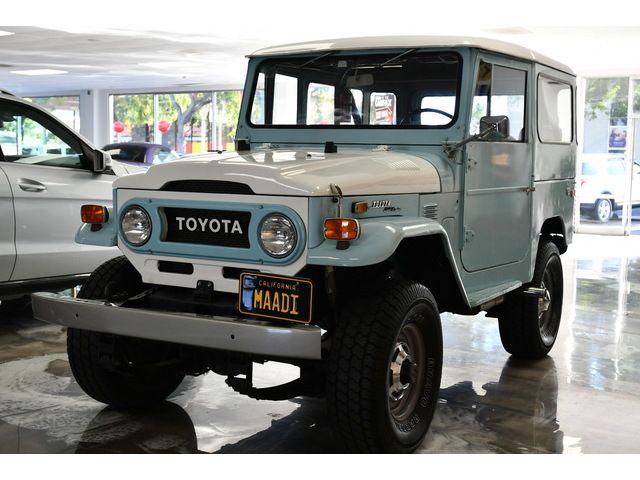 BLUE, 1972 TOYOTA LAND CRUISER Image 3