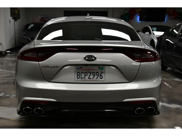 SILVER, 2018 KIA STINGER Image 5