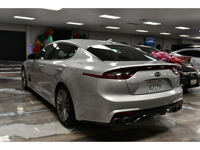 SILVER, 2018 KIA STINGER Image 6