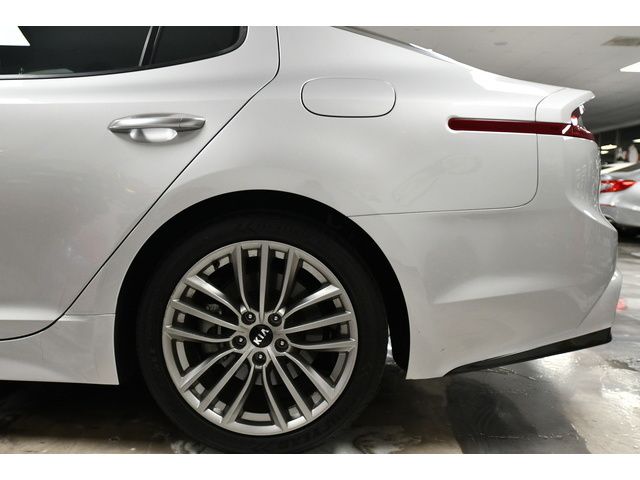 SILVER, 2018 KIA STINGER Image 20