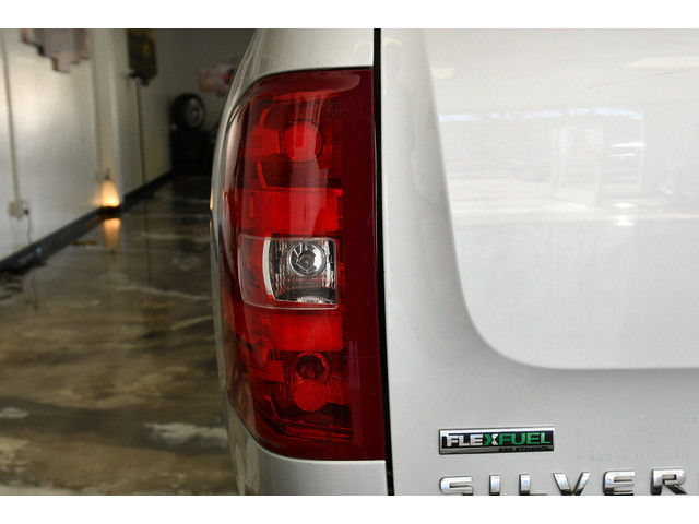SILVER, 2010 CHEVROLET SILVERADO 1500 CREW CAB Image 9
