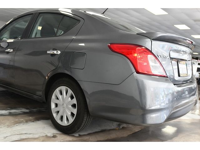 GRAY, 2018 NISSAN VERSA Image 14