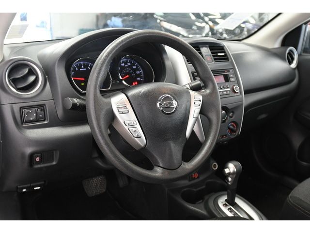 GRAY, 2018 NISSAN VERSA Image 22