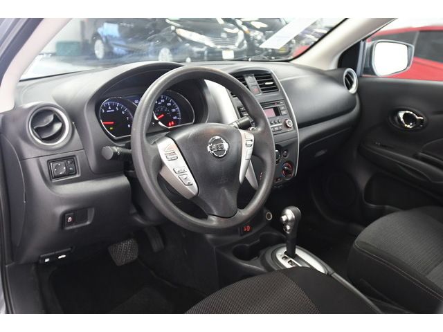 GRAY, 2018 NISSAN VERSA Image 26