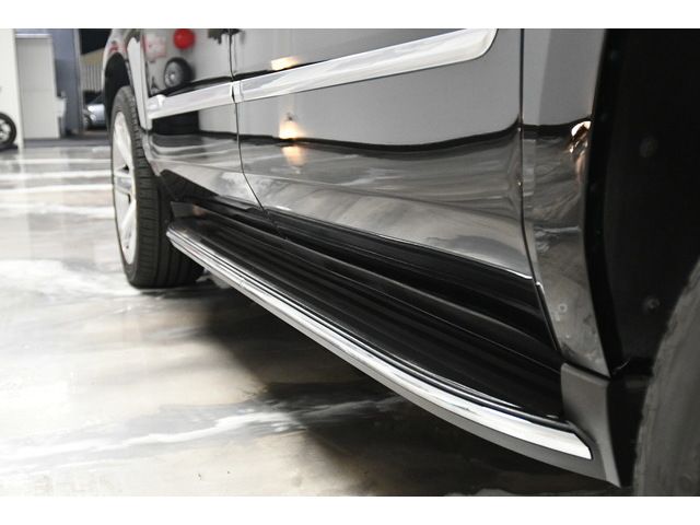 BLACK, 2018 CADILLAC ESCALADE Image 21