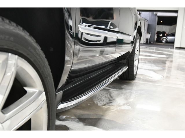 BLACK, 2018 CADILLAC ESCALADE Image 22